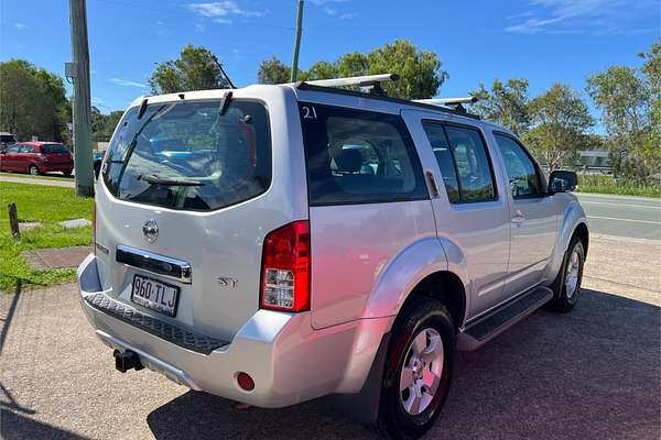 2010 Nissan Pathfinder ST R51