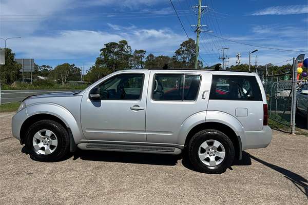2010 Nissan Pathfinder ST R51
