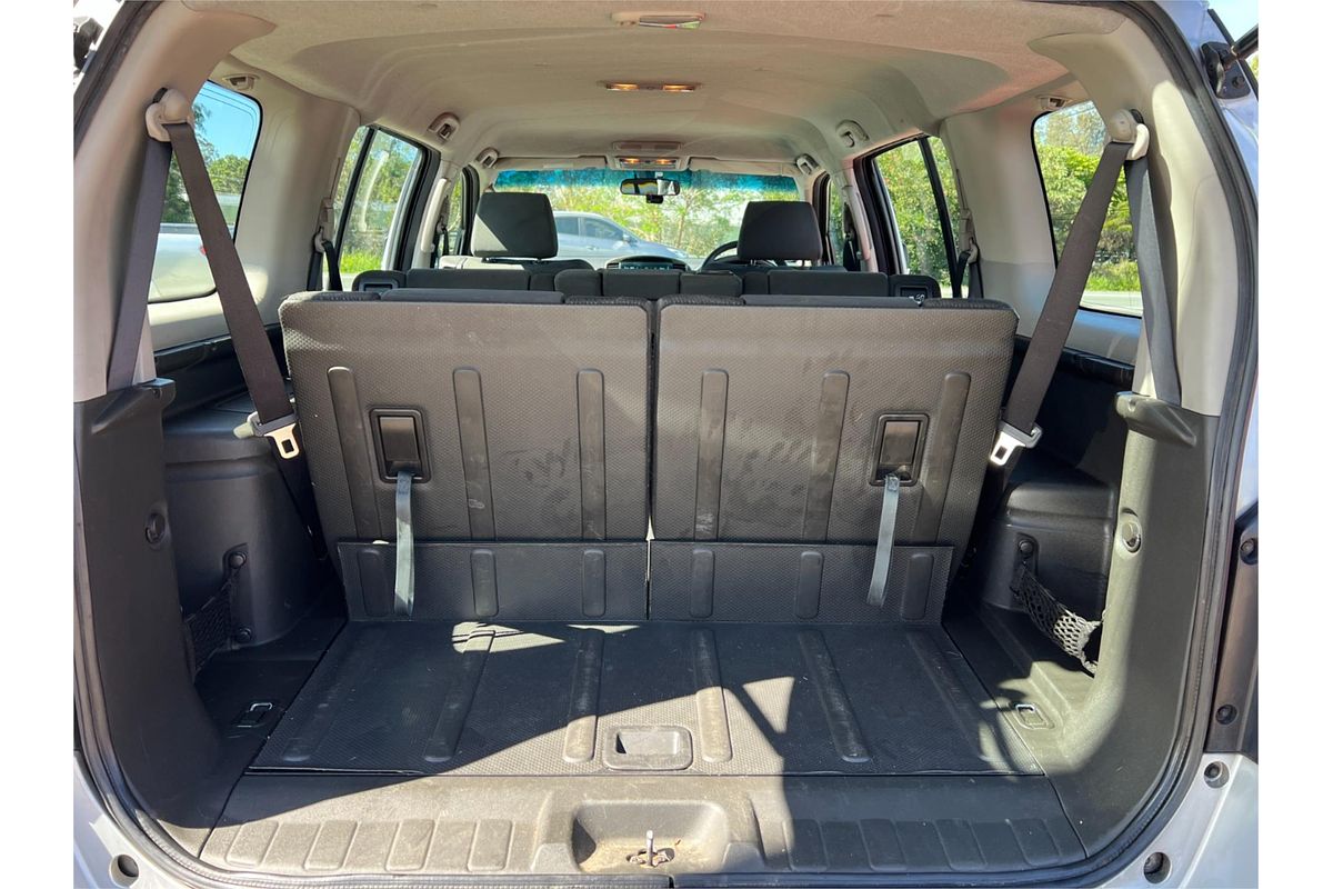 2010 Nissan Pathfinder ST R51