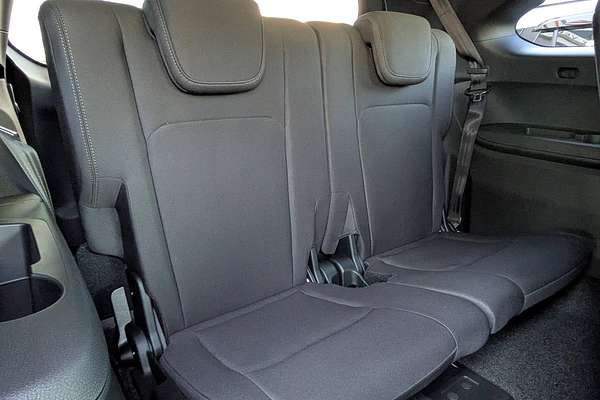 2025 Isuzu MU-X LS-U