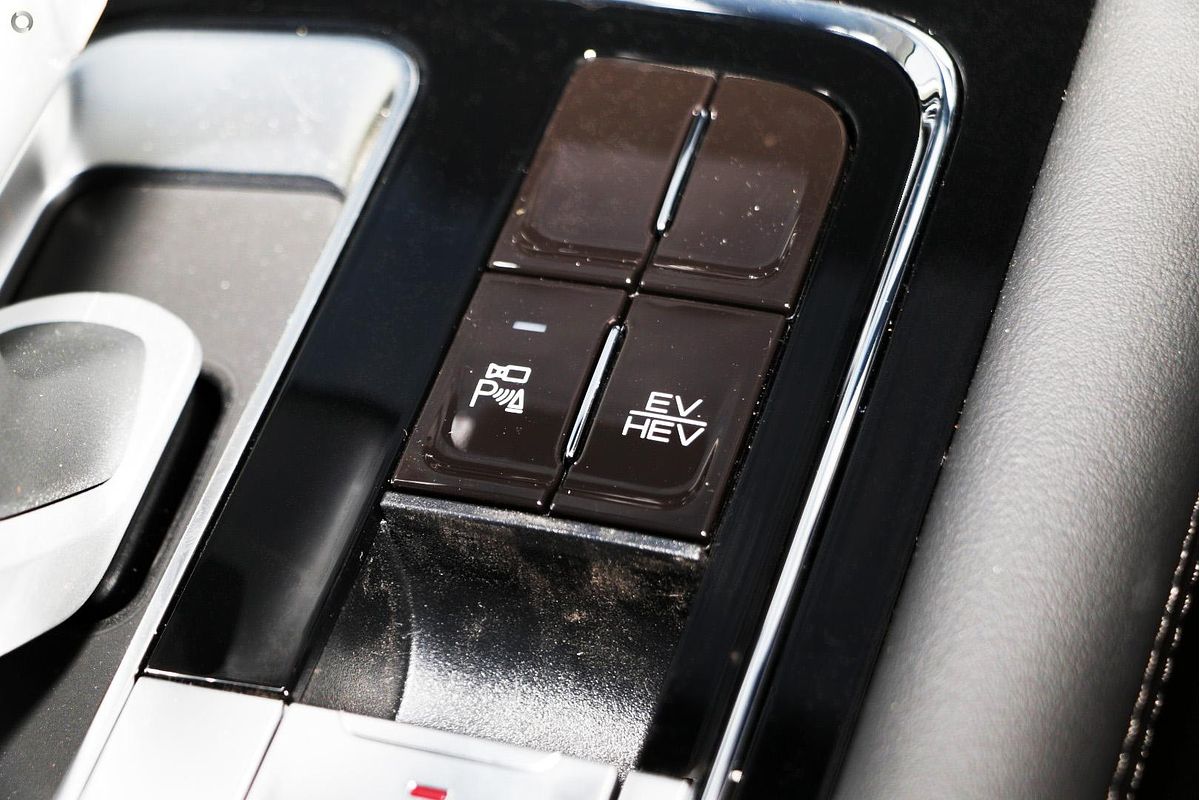 2025 GWM Cannon Alpha Lux PHEV P05 4X4