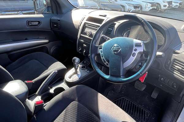 2010 Nissan X-TRAIL ST T31