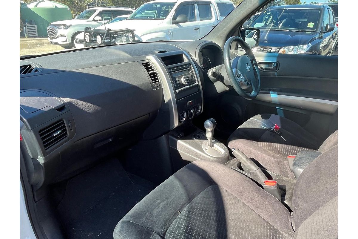 2010 Nissan X-TRAIL ST T31