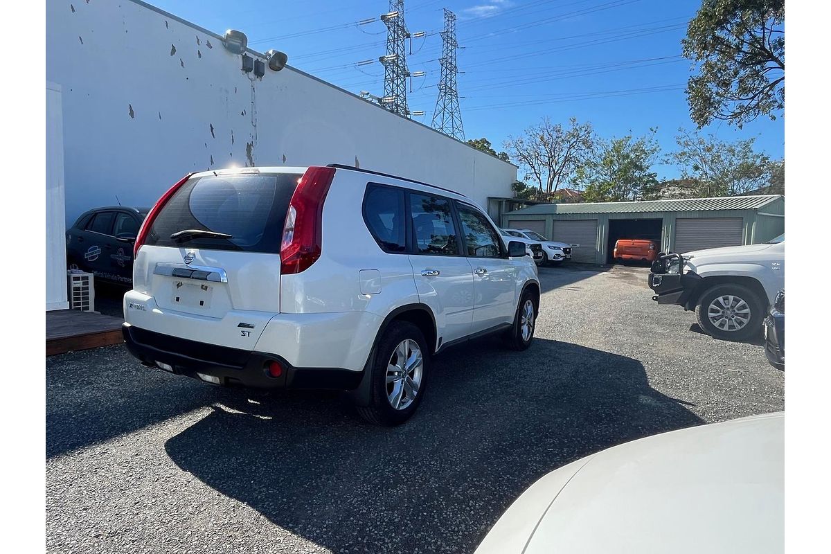 2010 Nissan X-TRAIL ST T31