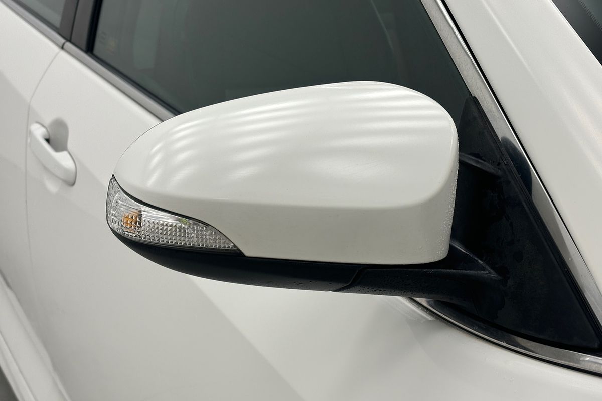 Camry L4 Atara SX 2.5L Petrol Automatic Sedan Camry L4 Atara SX 2.5L Petrol Automatic Sedan