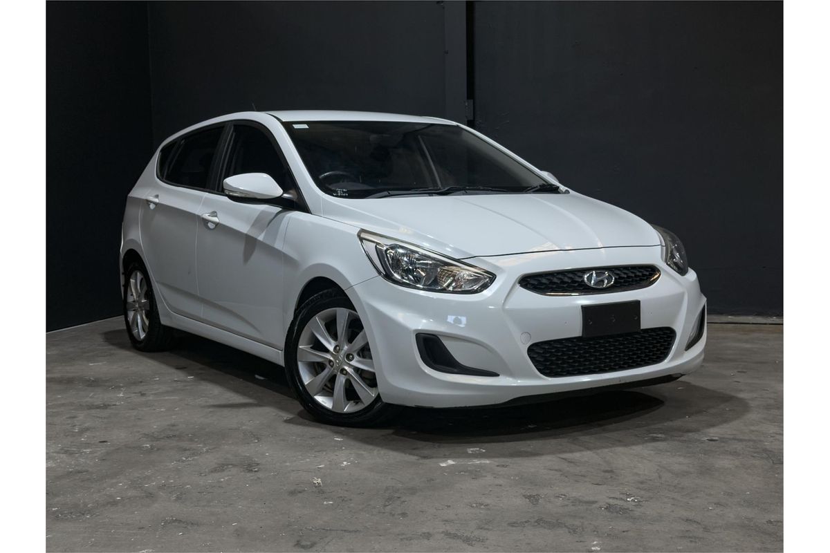 2018 Hyundai Accent Sport RB6