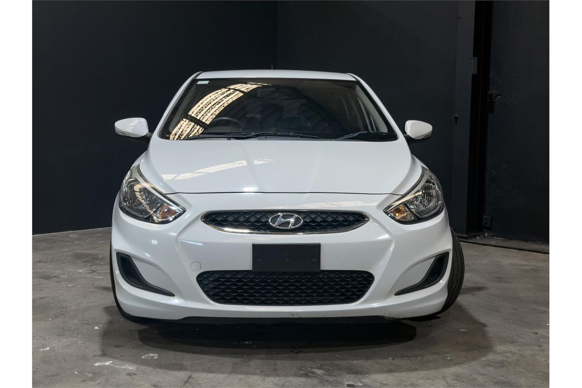 2018 Hyundai Accent Sport RB6