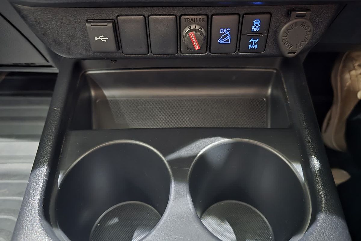 2023 Toyota Hilux SR GUN126R 4X4