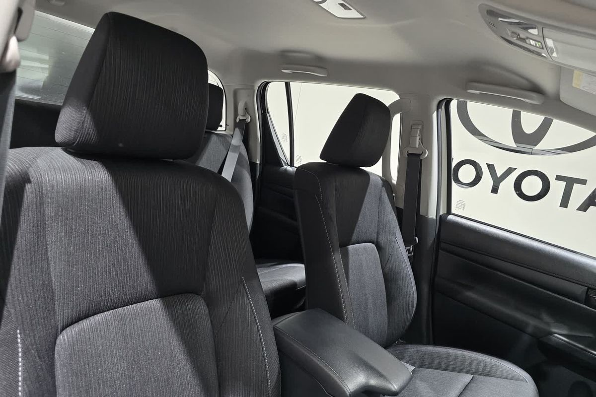 2023 Toyota Hilux SR GUN126R 4X4