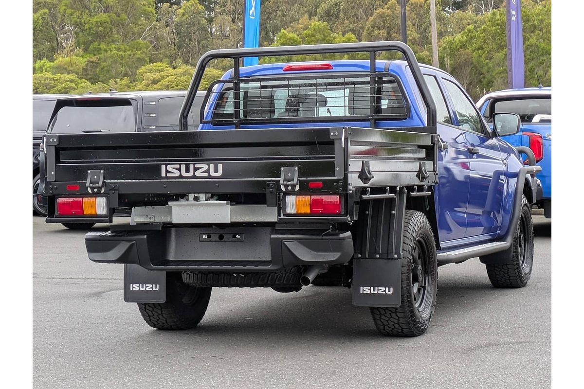2025 Isuzu D-MAX SX 4X4