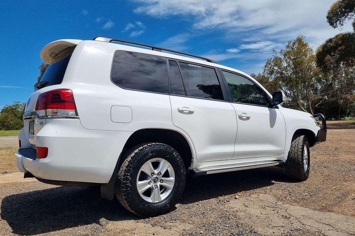 2016 Toyota Landcruiser GXL VDJ200R