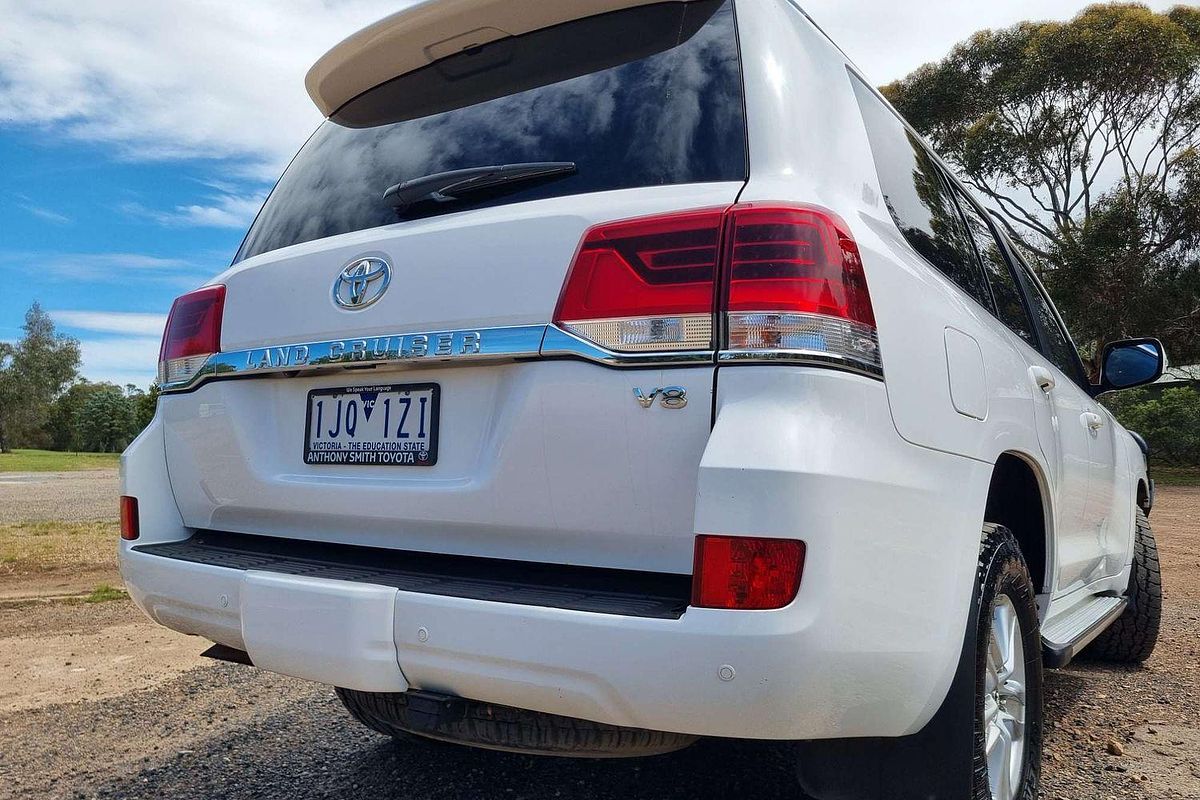 2016 Toyota Landcruiser GXL VDJ200R