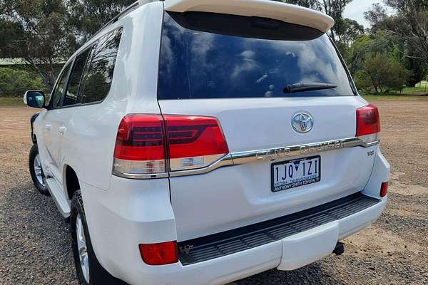 2016 Toyota Landcruiser GXL VDJ200R