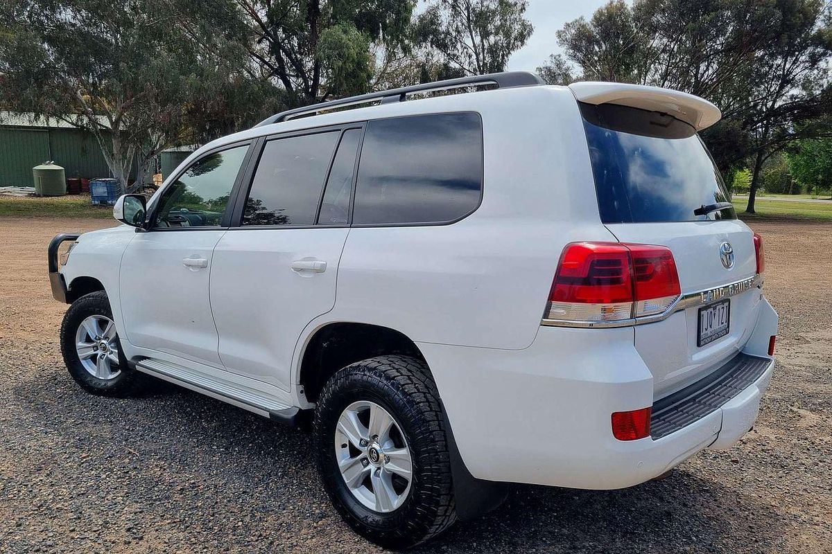 2016 Toyota Landcruiser GXL VDJ200R
