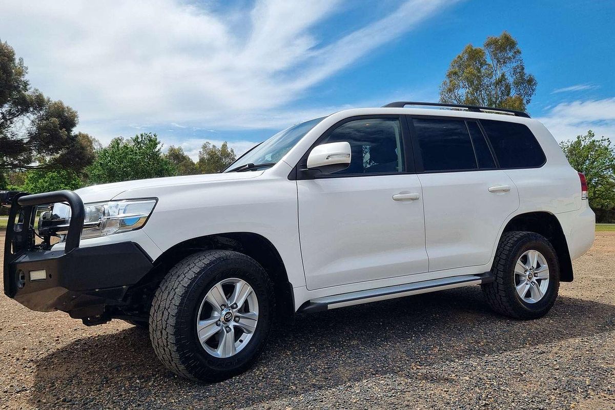 2016 Toyota Landcruiser GXL VDJ200R