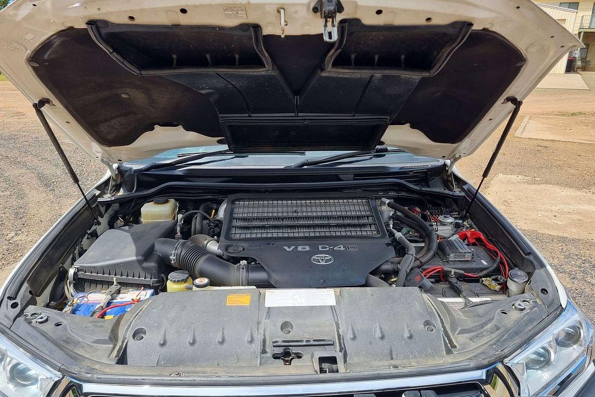 2016 Toyota Landcruiser GXL VDJ200R