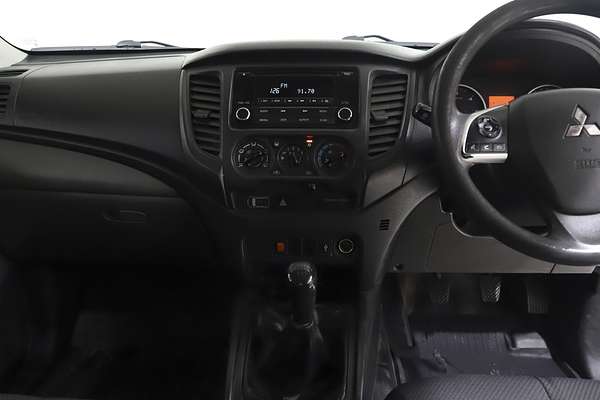 2016 Mitsubishi Triton GLX MQ 4X4