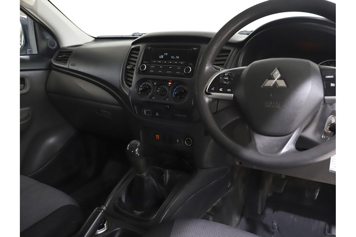2016 Mitsubishi Triton GLX MQ 4X4