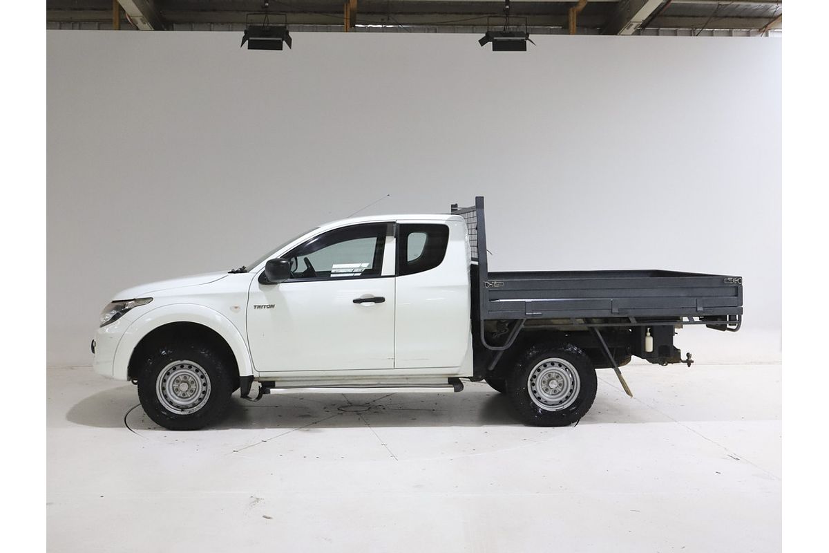 2016 Mitsubishi Triton GLX MQ 4X4