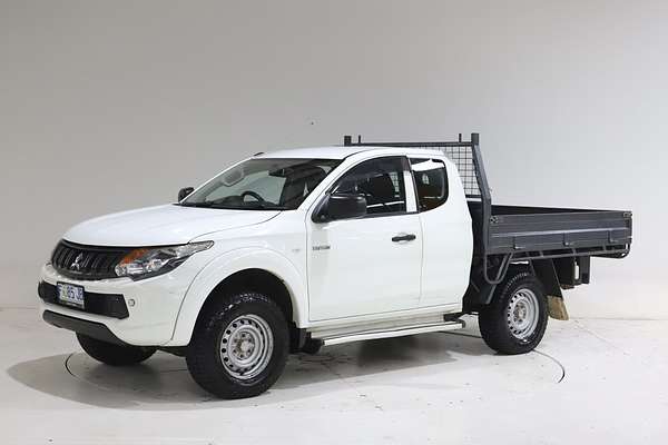 2016 Mitsubishi Triton GLX MQ 4X4