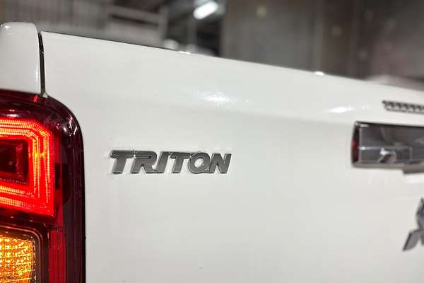 2020 Mitsubishi Triton GLX-R MR 4X4