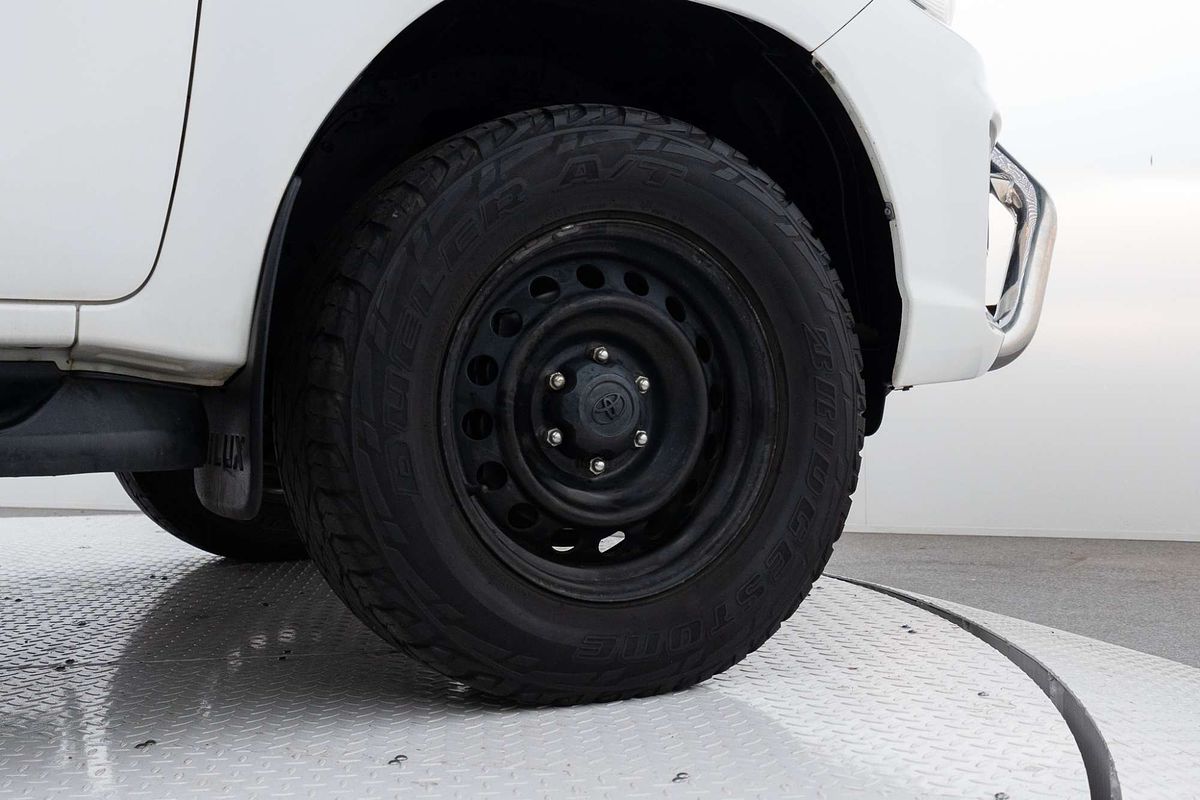 2018 Toyota Hilux SR GUN126R 4X4