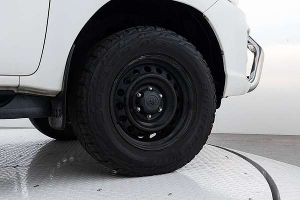 2018 Toyota Hilux SR GUN126R 4X4