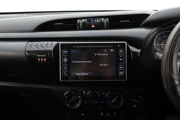 2018 Toyota Hilux SR GUN126R 4X4