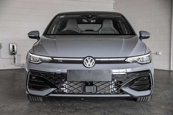 2025 Volkswagen Golf 110TSI R-Line 8.5