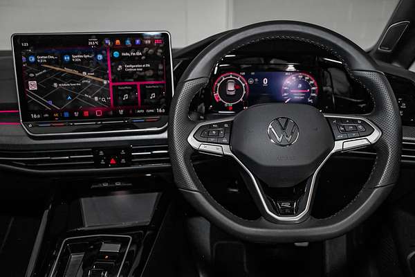 2025 Volkswagen Golf 110TSI R-Line 8.5