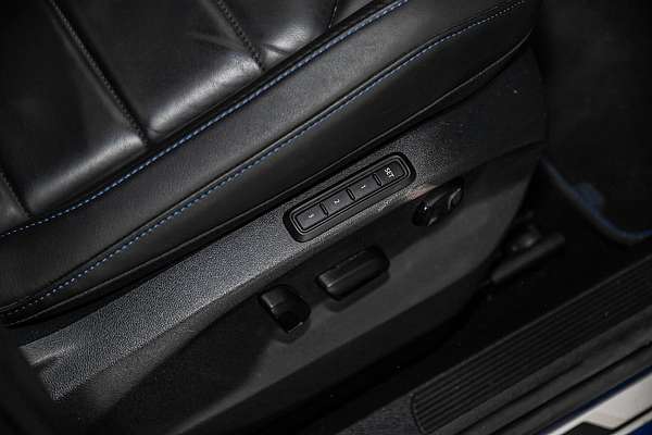 2024 Volkswagen T-Roc R D11