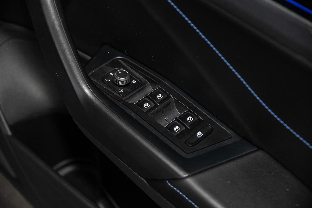 2024 Volkswagen T-Roc R D11