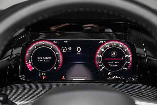 2025 Volkswagen Golf 110TSI R-Line 8.5