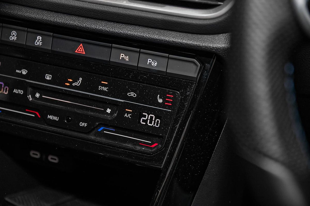 2024 Volkswagen T-Roc R D11