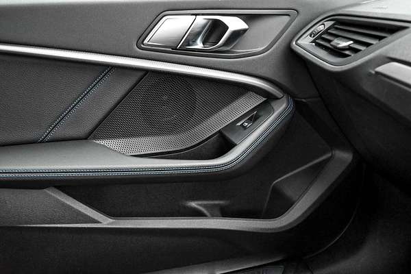 2022 BMW 1 Series 118i M Sport F40