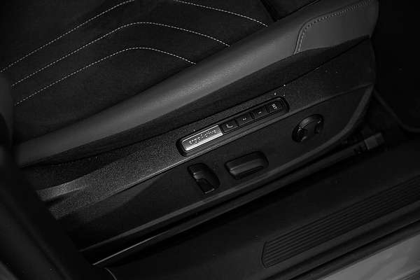 2025 Volkswagen ID.4 Pro E2