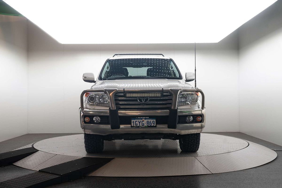 2015 Toyota Landcruiser Sahara VDJ200R