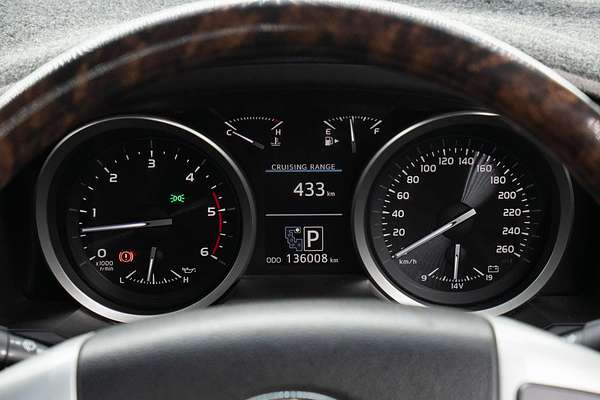 2015 Toyota Landcruiser Sahara VDJ200R