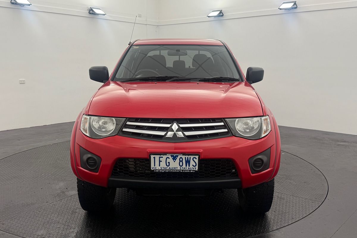 2015 Mitsubishi Triton GLX MN 4X4
