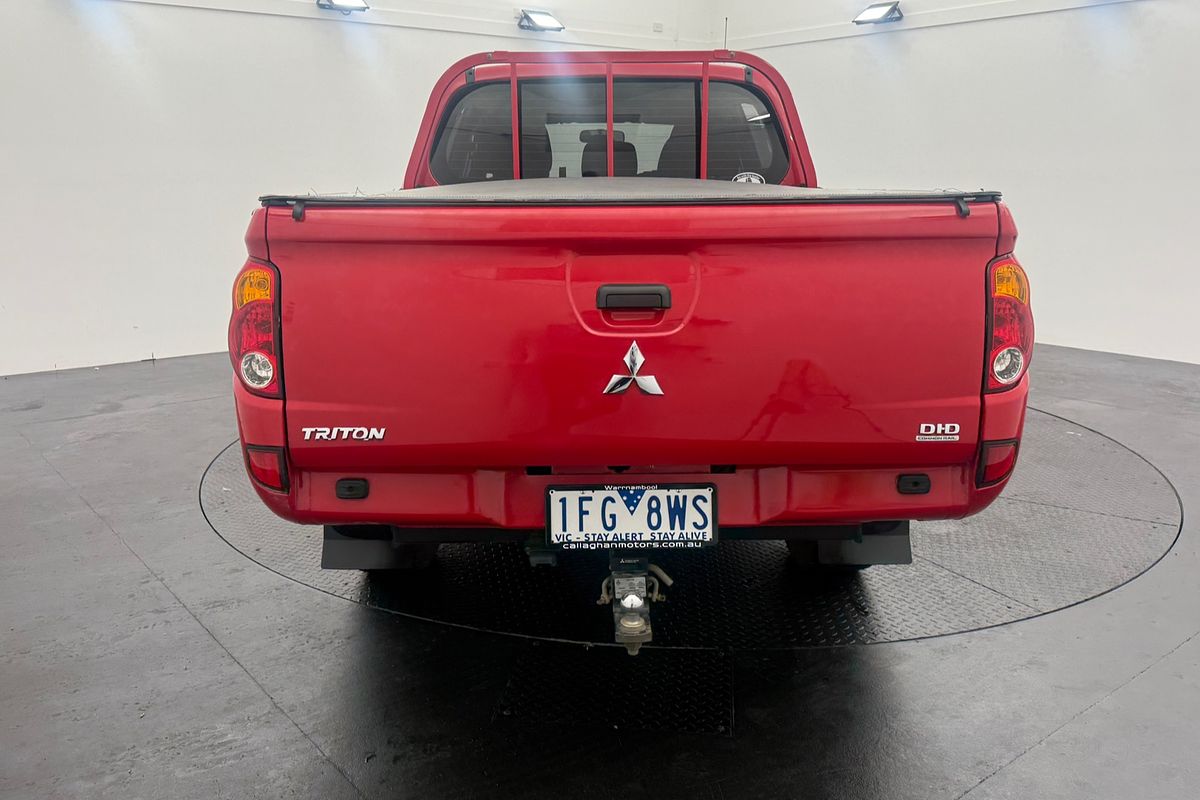 2015 Mitsubishi Triton GLX MN 4X4