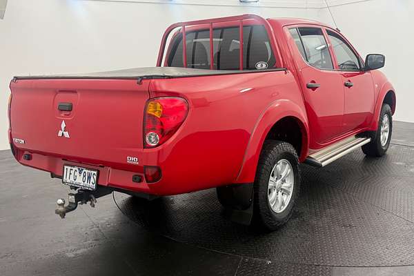 2015 Mitsubishi Triton GLX MN 4X4