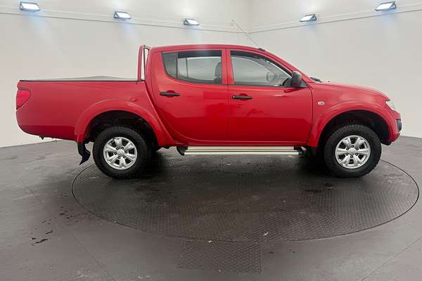 2015 Mitsubishi Triton GLX MN 4X4