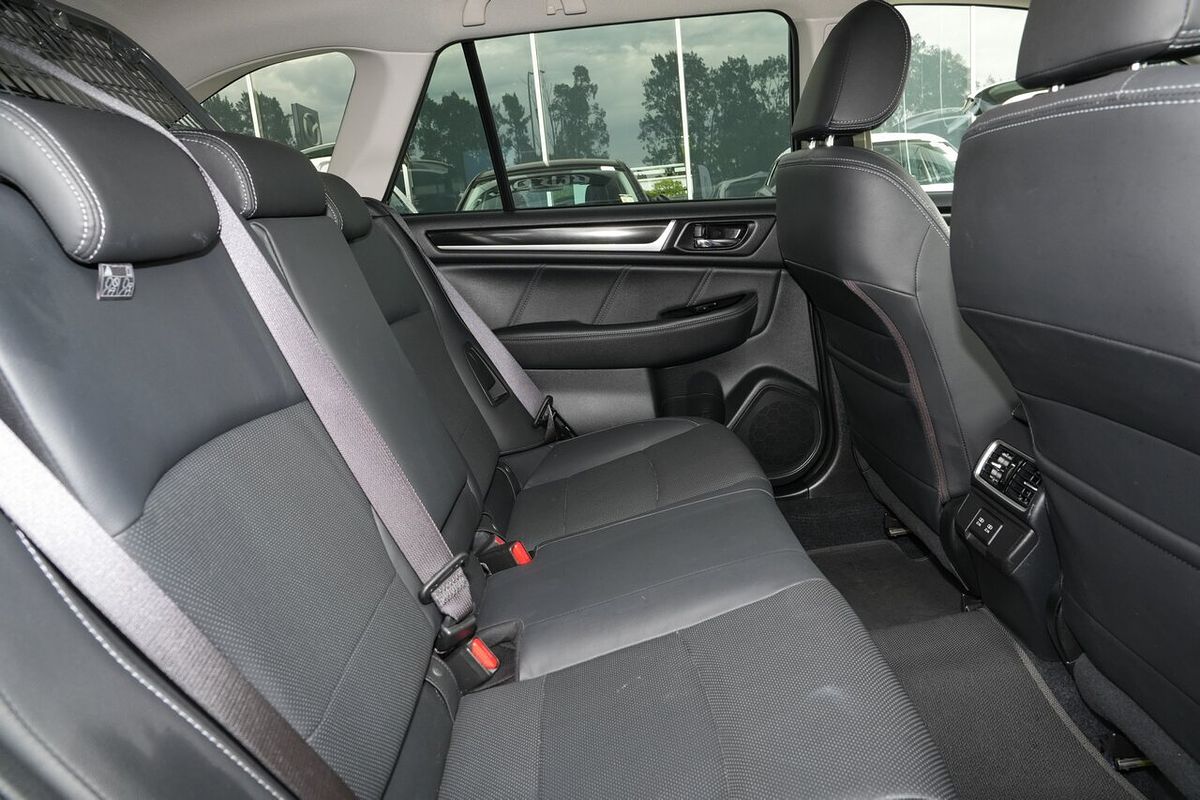 2020 Subaru Outback 2.5i Premium 5GEN