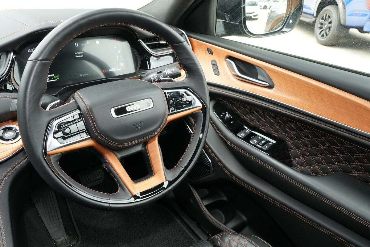 2023 Jeep Grand Cherokee Summit Reserve 4xe WL