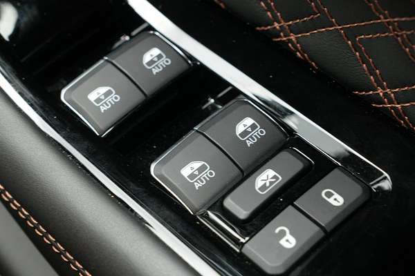 2023 Jeep Grand Cherokee Summit Reserve 4xe WL