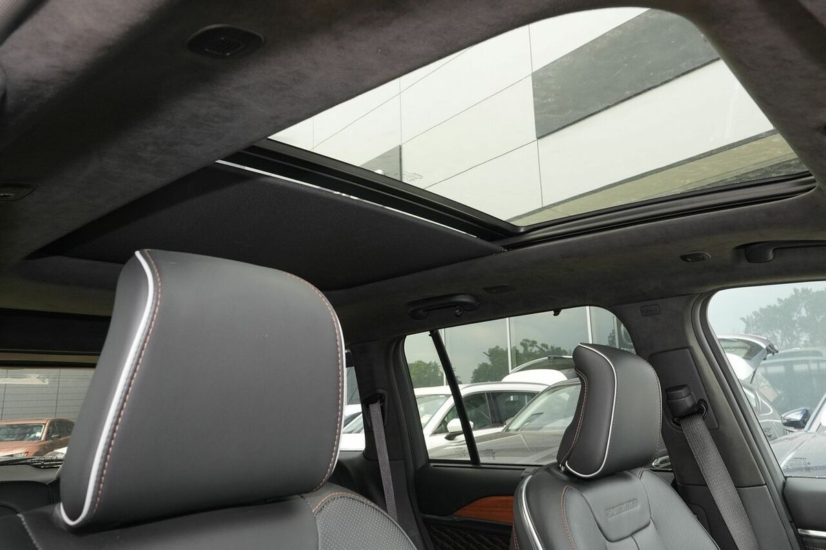 2023 Jeep Grand Cherokee Summit Reserve 4xe WL