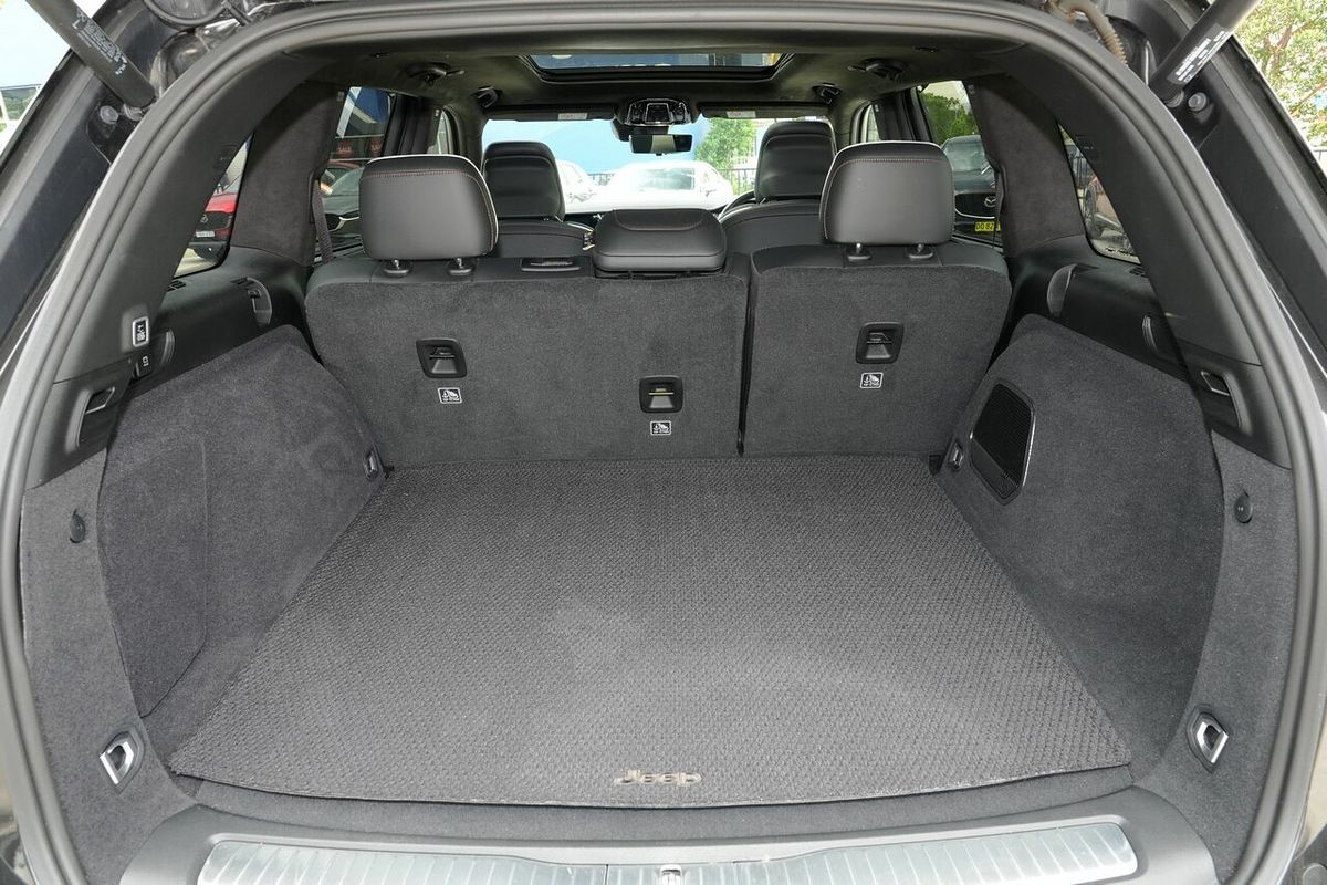 2023 Jeep Grand Cherokee Summit Reserve 4xe WL