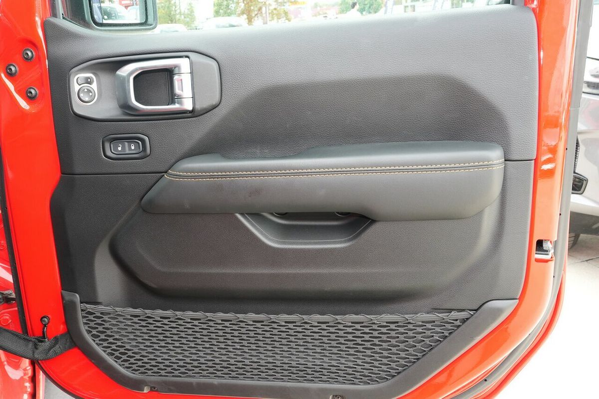 2023 Jeep Wrangler Unlimited Overland JL