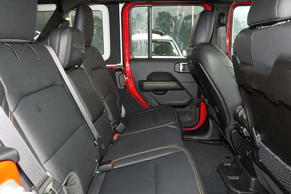 2023 Jeep Wrangler Unlimited Overland JL