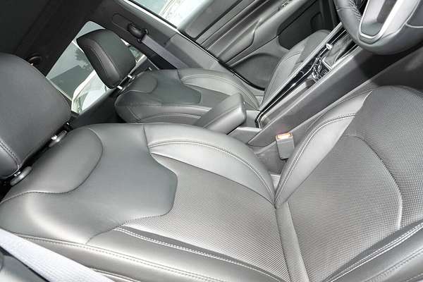 2023 Jeep Compass S-Limited M6